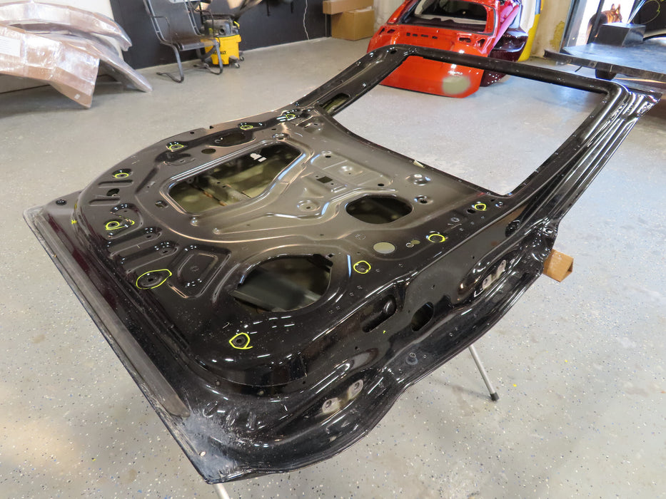 2019-2023 GMC/CHEVROLET SILVERADO-SIERRA 1500 CREW CAB REAR LEFT DRIVER DOOR OEM