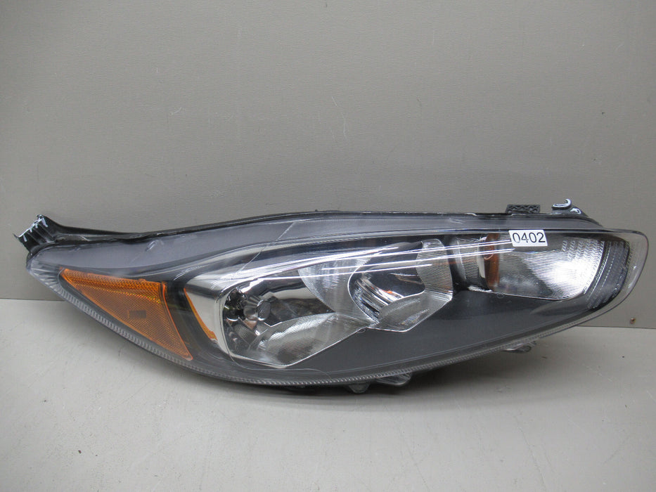 2014 2015 2016 2017 2018 Ford Fiesta Halogen Headlight RH PASSENGER Side OEM