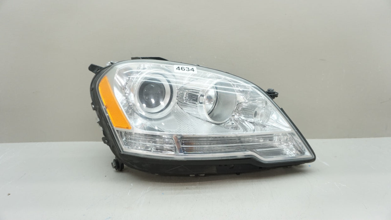 2009-2011 MERCEDES-BENZ ML350 ML500 FRONT RIGHT PASSENGER HEADLIGHT HALOGEN OEM