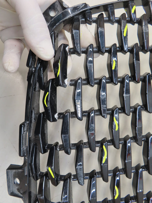 2015-2021 CHRYSLER 300 FRONT RADIATOR GRILLE GRILL OEM 6DF46TRMAB