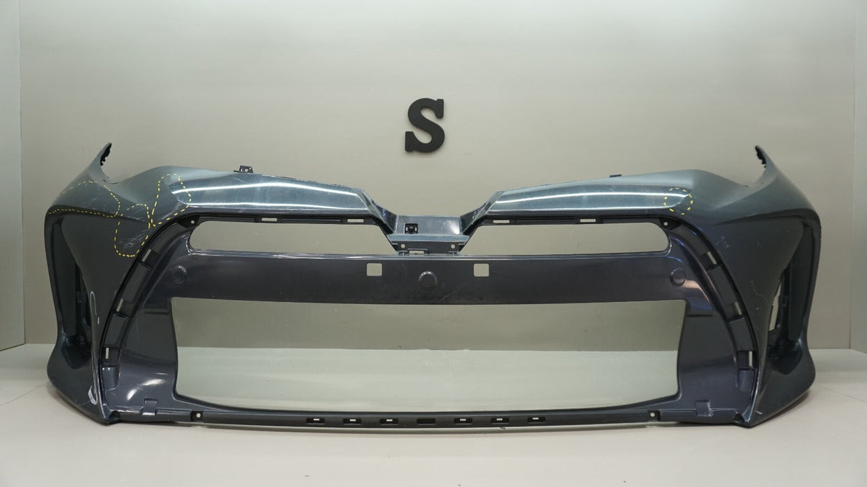 2017-2019 TOYOTA COROLLA FRONT BUMPER COVER 52119-02L50 OEM 17 18 19