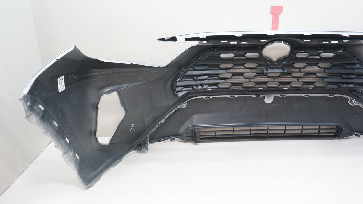2019-2021 TOYOTA RAV4 FRONT BUMPER COVER PANEL WITH GRILLE OEM