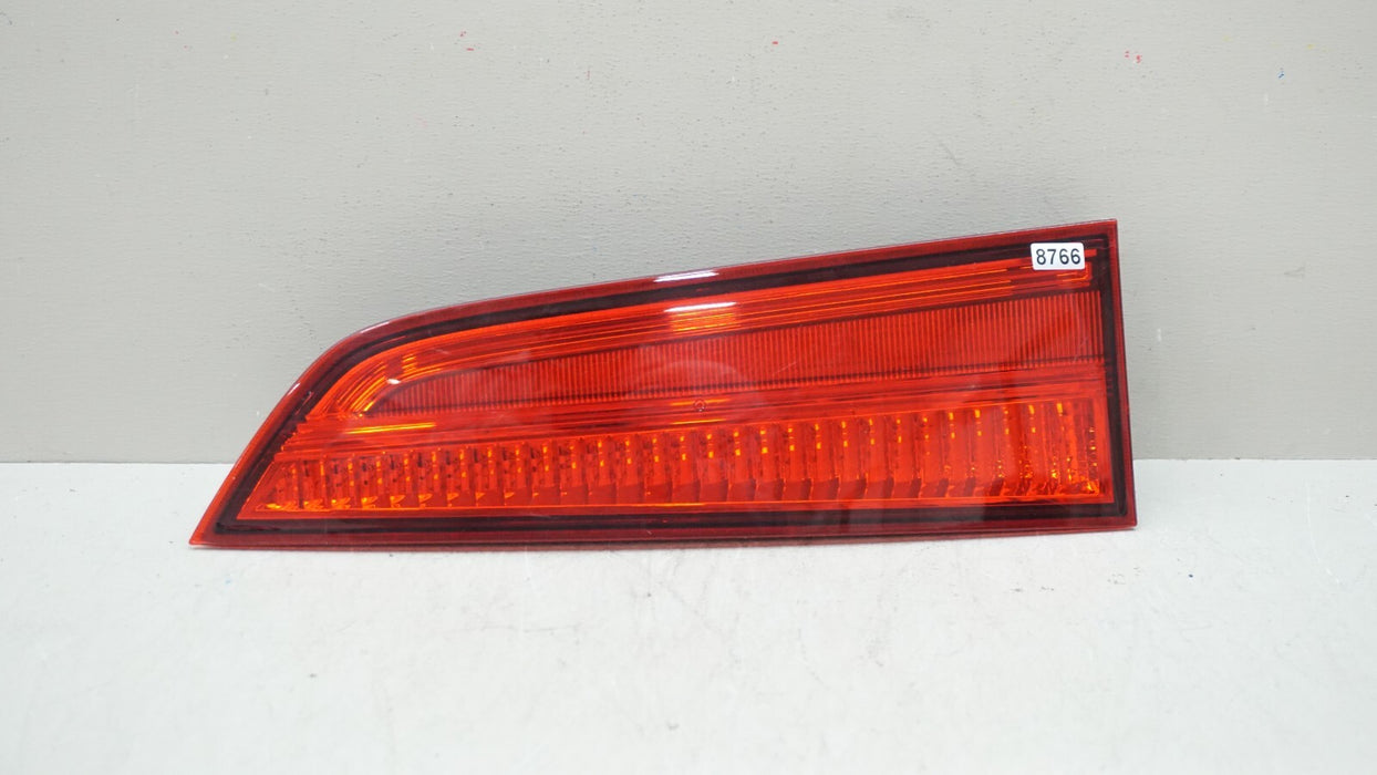 2016-2018 HONDA PILOT REAR RH RIGHT PASSENGER SIDE INNER TAIL LIGHT OEM