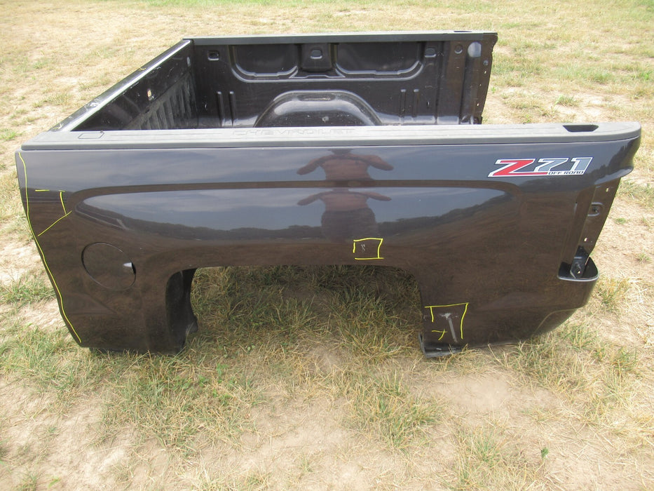 2014-2018 CHEVROLET SILVERADO 1500 Z71 5'9" REAR SHORT BED OEM