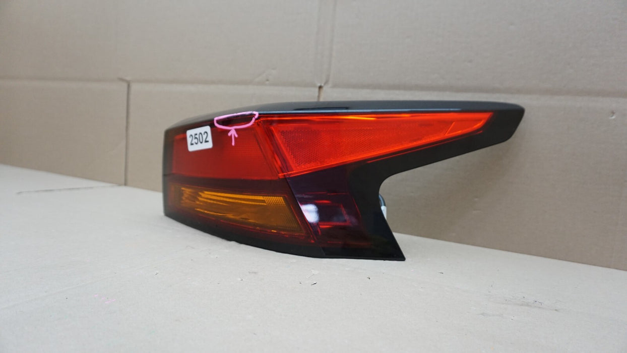 2019-2021 NISSAN ALTIMA REAR RIGHT PASSENGERS SIDE TAIL LIGHT OEM 19 20 21