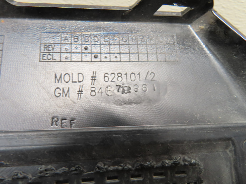 2019-2021 CHEVROLET SILVERADO 2500/3500 HD LEFT DRIVER SIDE FRONT BUMPER CAP OEM