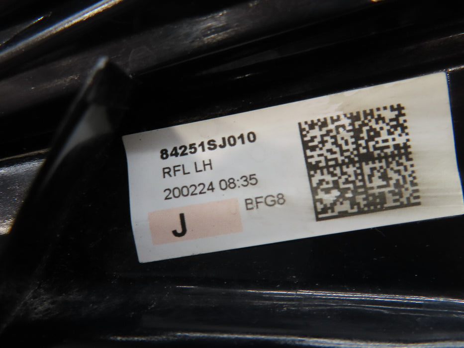 2019-2021 SUBARU FORESTER REAR LEFT DRIVER SIDE INNER TAIL LIGHT OEM 84251SJ010