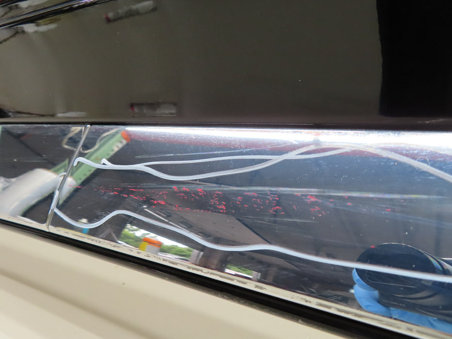 2019-2021 MERCEDES GLS X167 RIGHT ROCKER PANEL OEM A1676984801