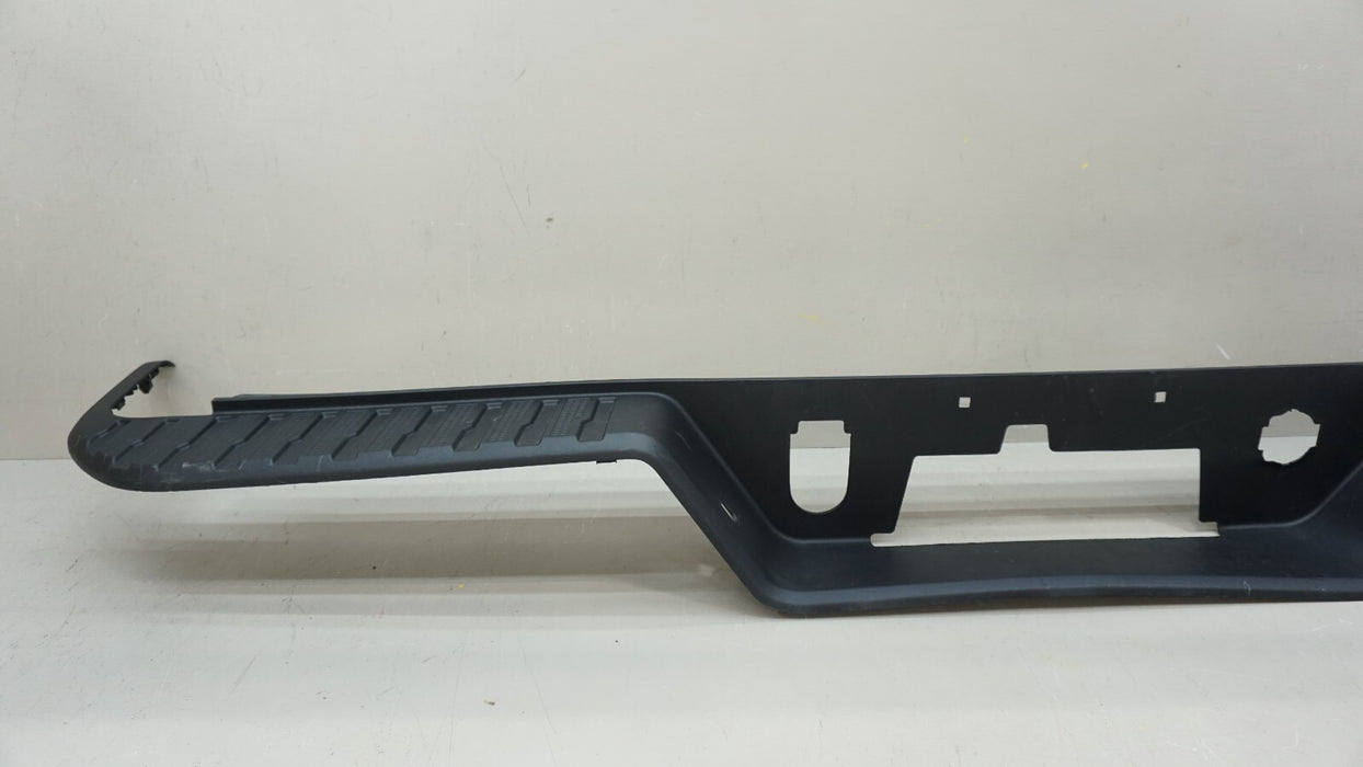 2019-2022 GMC SIERRA REAR BUMPER FACIA STEP PAD COVER OEM 84564764