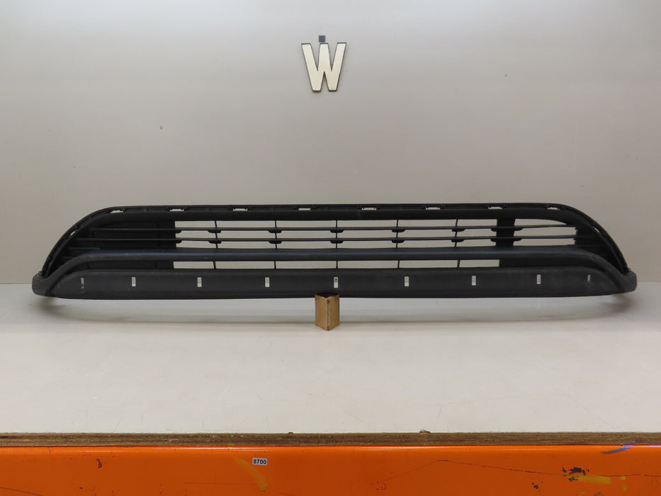 2020-2023 TOYOTA HIGHLANDER FRONT LOWER BUMPER COVER VALANCE OEM 52129-0E070