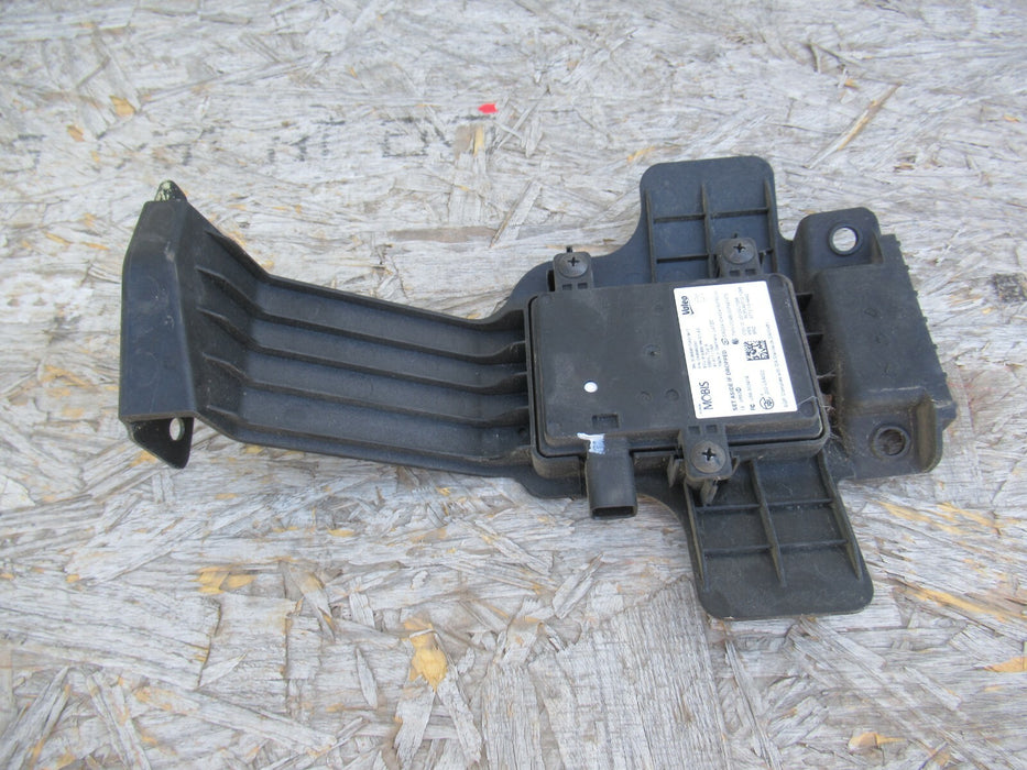 2016-2018 KIA OPTIMA REAR RIGHT PASSENGER SIDE BLIND SPORT MONITOR SENSOR OEM
