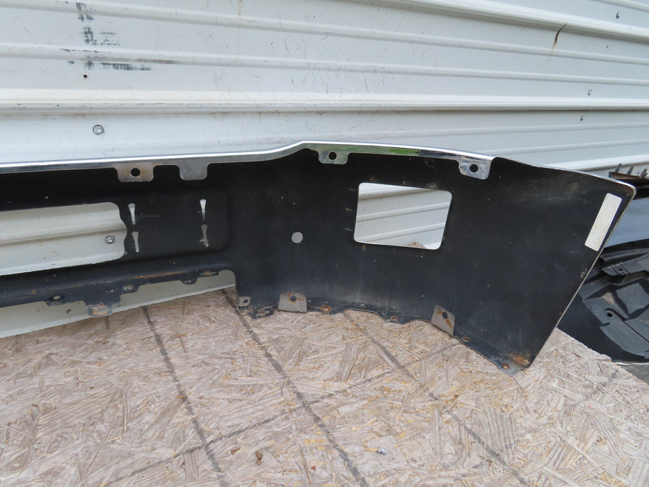 2015-2019 CHEVROLET SILVERADO 2500-3500HD FRONT BUMPER COVER OEM