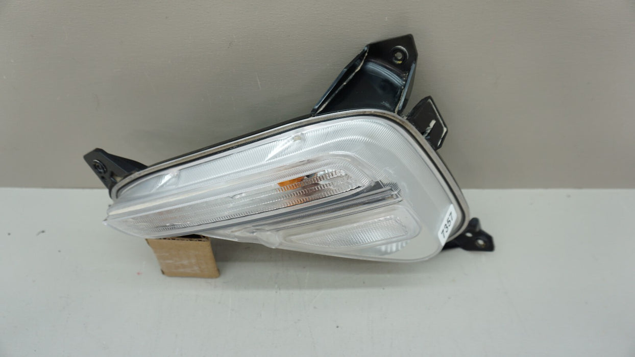 2019-2021 KIA FORTE REAR RIGHT PASSENGER SIDE TURN SIGNAL LIGHT OEM