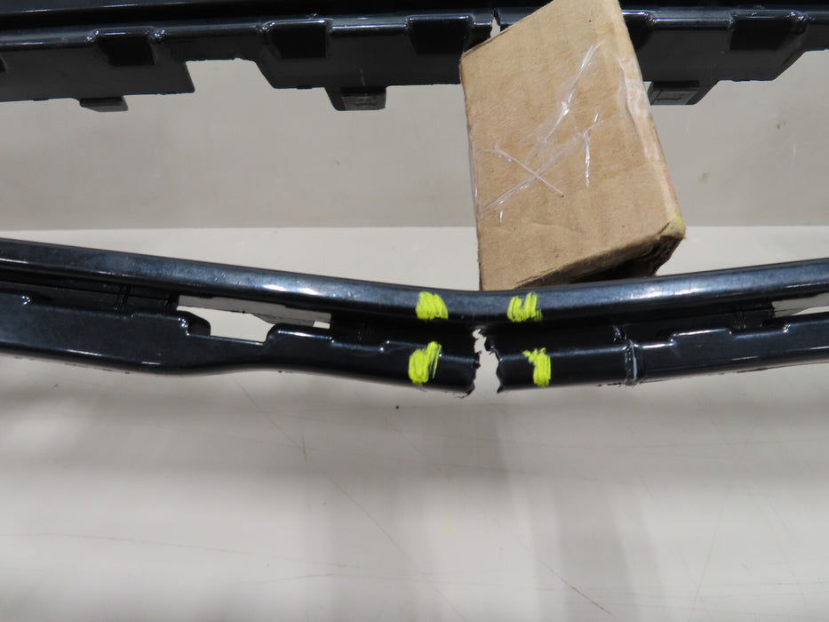 2019-2022 BMW X7 FRONT BUMPER COVER OEM