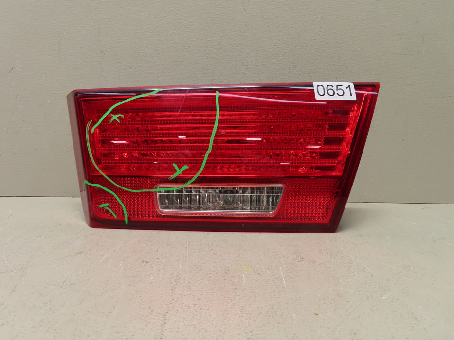2009-2010 HYUNDAI SONATA RH RIGHT PASSENGER INNER LID TAILLIGHT TAIL LIGHT OEM