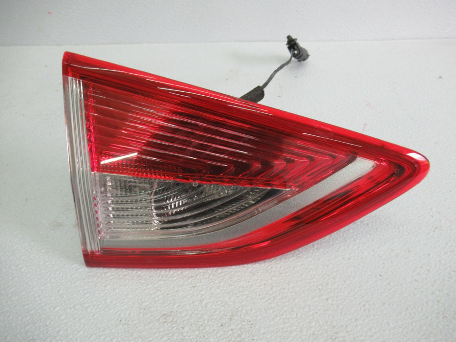 2013-2016 FORD ESCAPE REAR LEFT DRIVER SIDE TAIL LIGHT HALOGEN STOP LAMP OEM