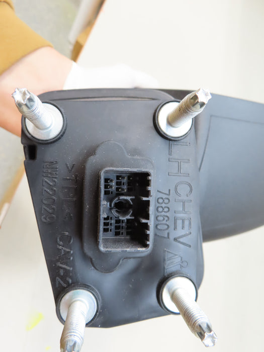 2019-2022 CHEVROLET SILVERADO 1500 LEFT DRIVER SIGNAL MIRROR OEM