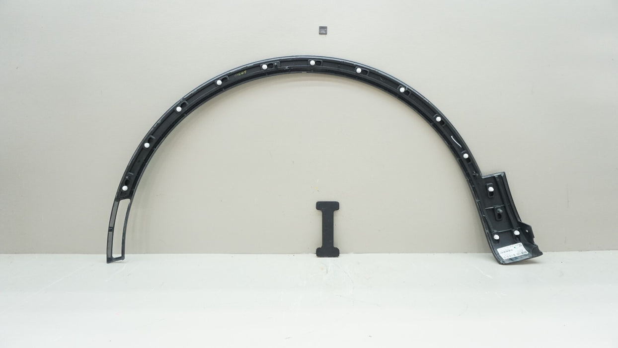 2015-2019 BENTLEY BENTAYGA FRONT RIGHT WHEEL ARCH MOLDING OEM 36A853614