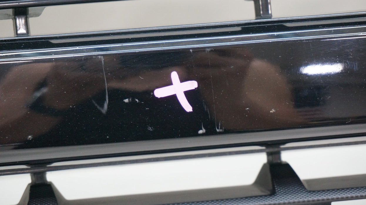 2019-2021 CHEVROLET SILVERADO 1500 FRONT BUMPER RADIATOR GRILLE OEM 84128450