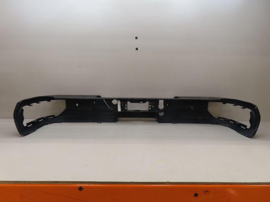2019-2022 CHEVROLET/GMC SILVERADO/SIERRA 1500 REAR METAL BUMPER OEM