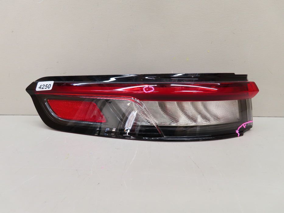 2022 2023 JEEP GRAND CHEROKEE REAR LEFT DRIVER SIDE TAIL LIGHT OEM F00HTC412103