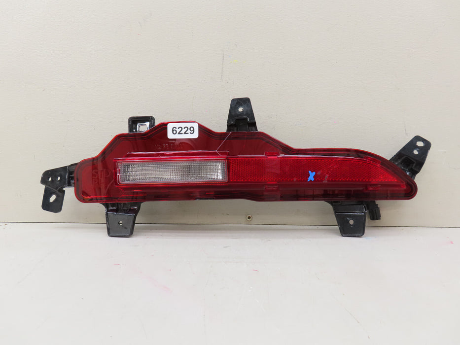 2020-2023 HYUNDAI PALISADE REAR RIGHT PASSENGER SIDE BACKUP LIGHT OEM 92406-S855