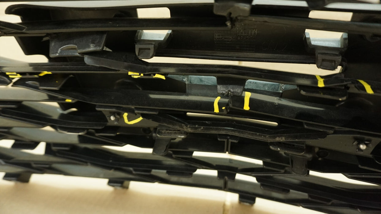 2019-2021 CHEVROLET MALIBU FRONT BUMPER LOWER GRILL GRILLE OEM 84338683 19 20 21