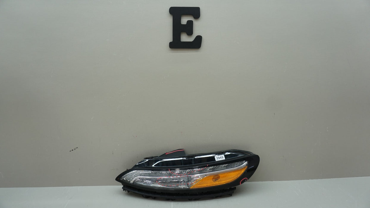 2014-2018 JEEP CHEROKEE FRONT LEFT DAYTIME RUNNING LIGHT LED DRL OEM