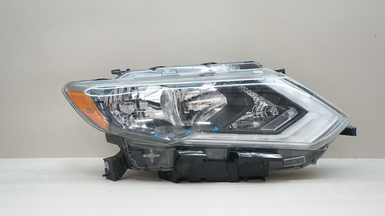 2017-2019 NISSAN ROGUE FRONT RIGHT PASSENGER SIDE HALOGEN WITH LED HEADLIGHT OEM
