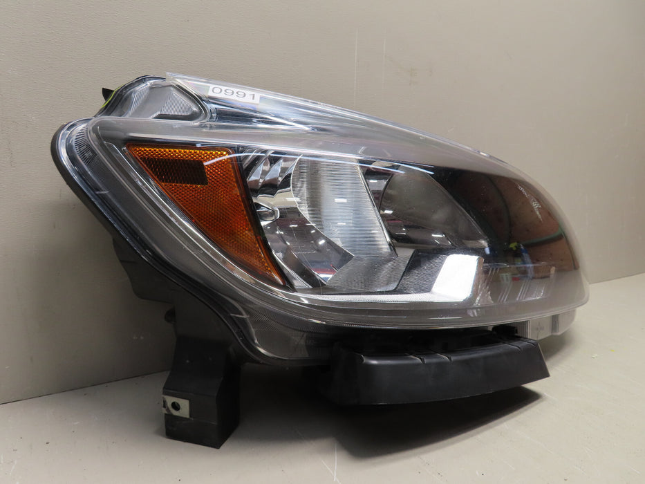 2016 2017 2018 2019 NISSAN SENTRA RIGHT PASSENGER HEADLIGHT HALOGEN OEM
