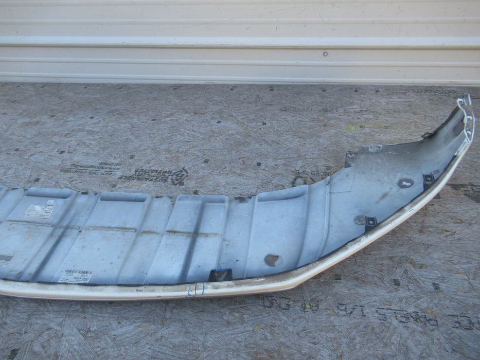 2016 2017 2018 2019 BENTLEY BENTAYGA BY636 FRONT LOWER BUMPER COVER OEM