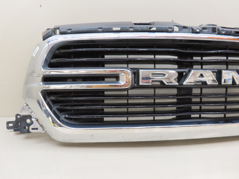 2019-2022 DODGE RAM 1500 FRONT BUMPER RADIATOR GRILLE GRILL OEM 68366528AH