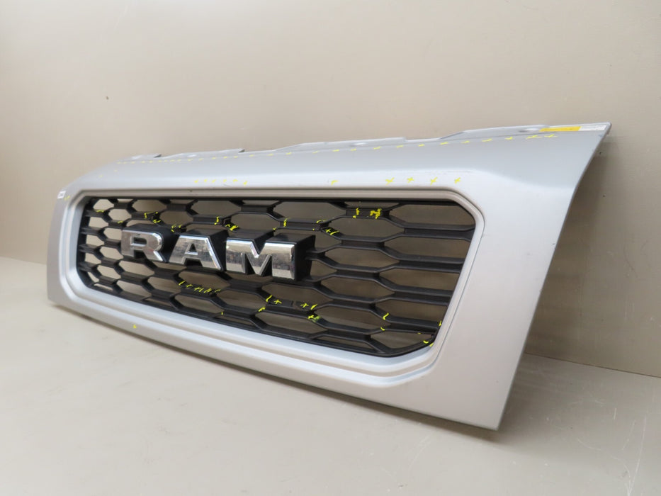 2019-2021 RAM PROMASTER 1500 2500 3500 FRONT BUMPER GRILLE GRILL OEM 6RD02BS2AA