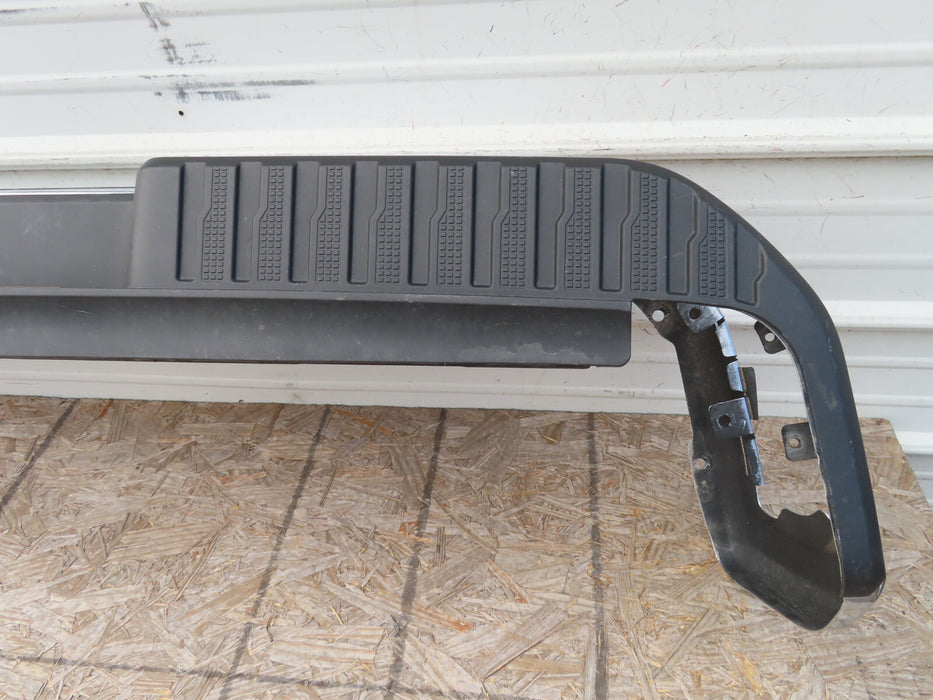 2019-2022 GMC/CHEVROLET SIERRA/SILVERADO 2500 3500 REAR BUMPER COVER OEM