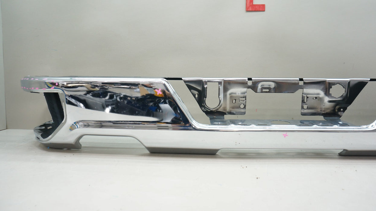 2019-2022 CHEVROLET SILVERADO GMC SIERRA 1500 REAR METAL BUMPER OEM