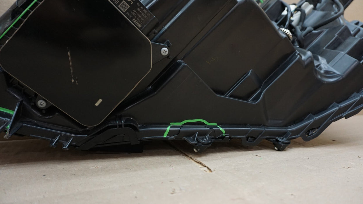 2019-2021 LEXUS ES350 ES300H FRONT RIGHT PASSENGER SIDE HEADLIGHT OEM FOR PARTS