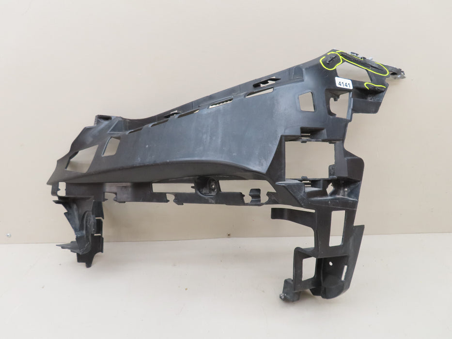 2016-2020 MERCEDES-BENZ E-CLASS FRONT LEFT DRIVER SIDE BUMPER BRACKET OEM