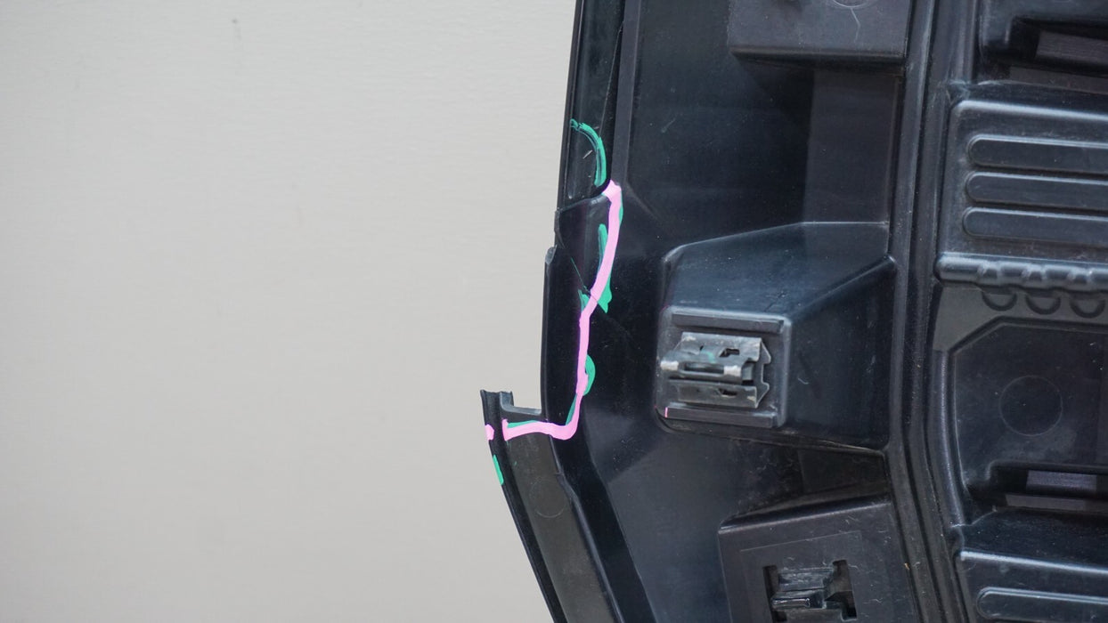 2019-2021 GMC SIERRA 1500 FRONT UPPER MAIN GRILLE 84508673 OEM 19 20 21