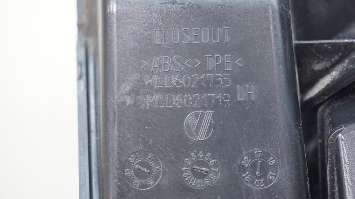 2019-2023 JEEP CHEROKEE REAR LEFT DRIVERS SIDE TAIL LIGHT OEM 19 20 21 22 23
