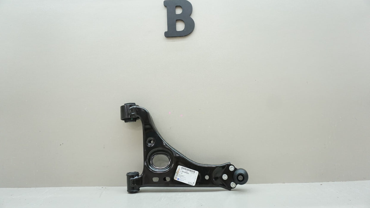 2013-2022 BUICK ENCORE CHEVROLET TRAX FRONT LEFT LOWER CONTROL ARM OEM
