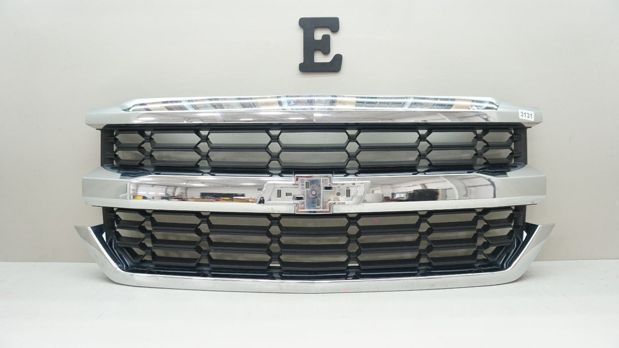 2016-2018 CHEVROLET SILVERADO 1500 LTZ FRONT RADIATOR GRILLE OEM 23383604