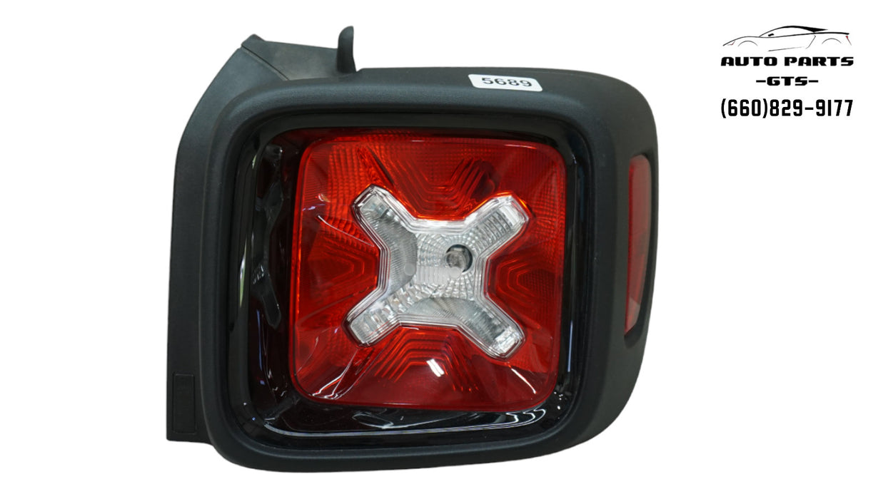 2015-2020 JEEP RENEGADE REAR RIGHT PASSENGER SIDE TAIL LIGHT OEM 15 16 17 18 19