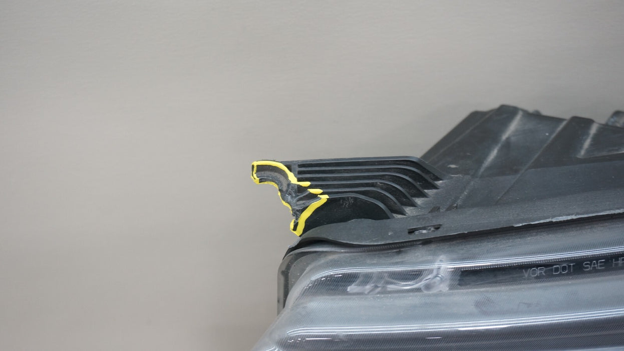 2019-2021 CHEVROLET SILVERADO 1500 FRONT LEFT DRIVER SIDE HALOGEN HEADLIGHT OEM