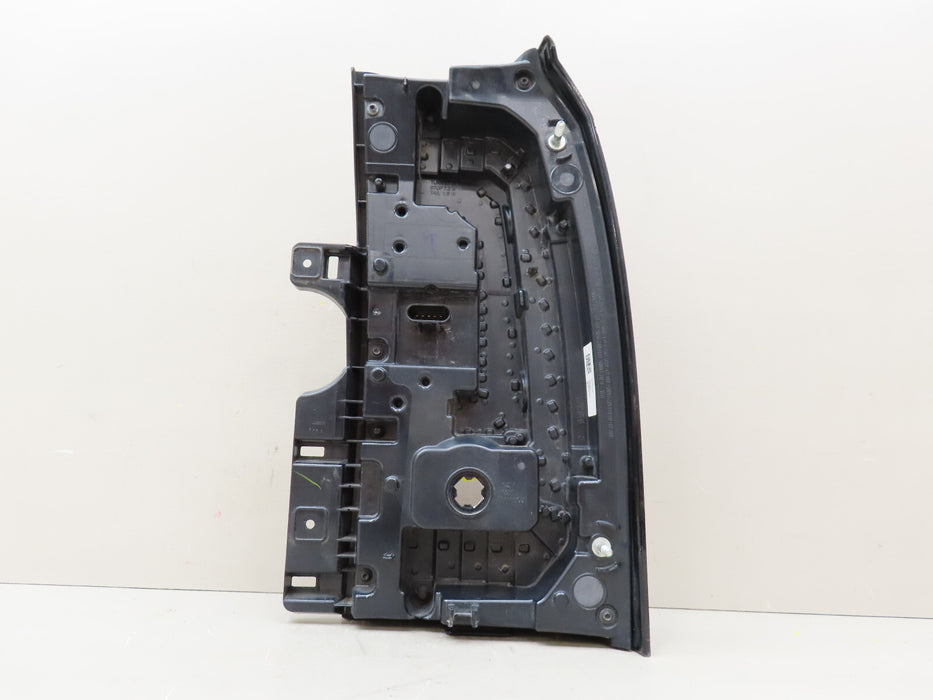 2015-2020 GMC YUKON XL REAR LEFT DRIVER TAIL LIGHT LED OEM 84408859