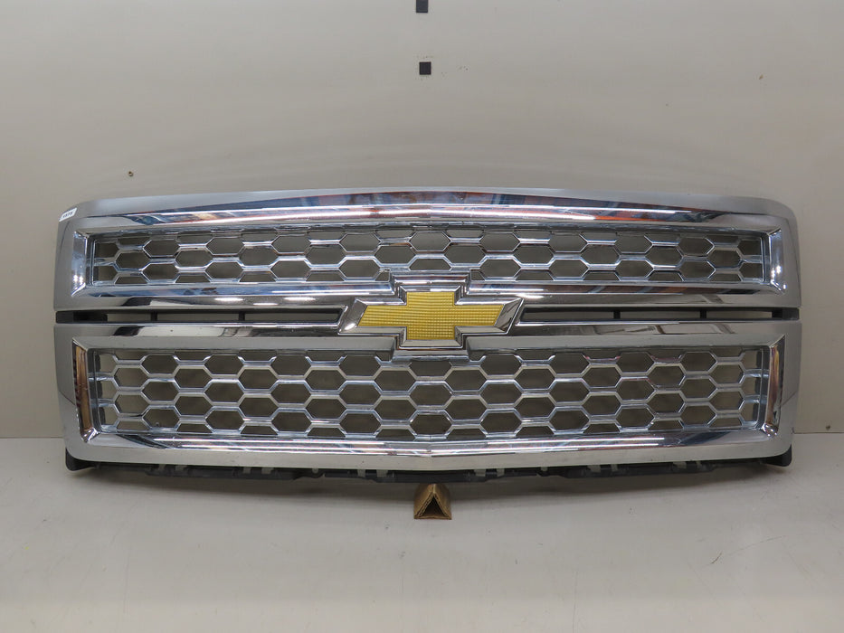 2014-2015 Chevrolet Silverado 1500 FRONT RADIATOR Grille GRILL OEM