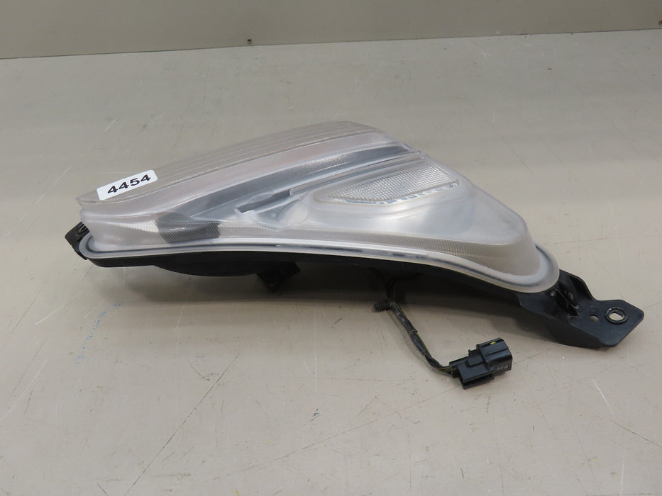 2019-2021 KIA FORTE FRONT RIGHT FOG LIGHT OEM 92306-M70