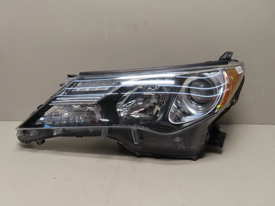 2013 2014 2015 TOYOTA RAV4 LEFT SIDE HEADLIGHT LAMP HALOGEN OEM