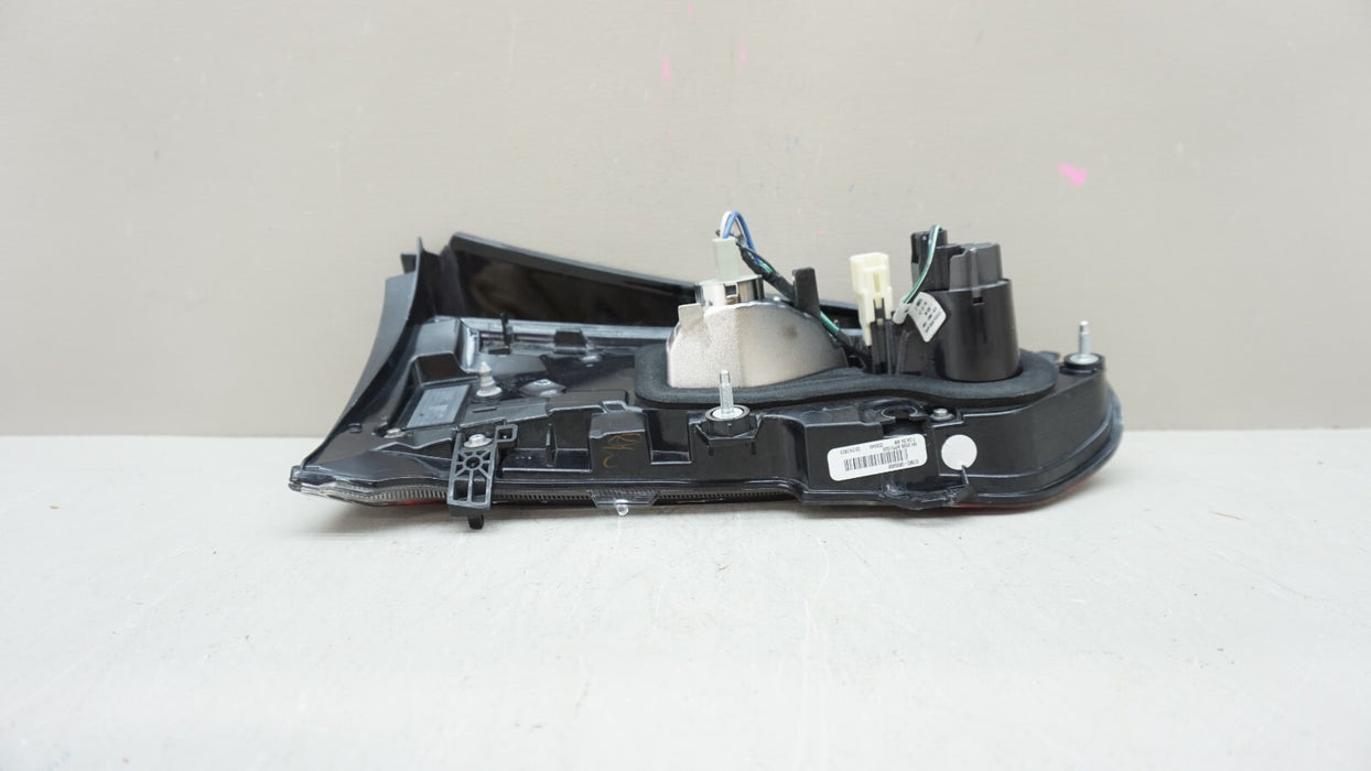 2019-2021 TOYOTA RAV4 REAR RH RIGHT PASSENGER SIDE INNER TAIL LIGHT OEM