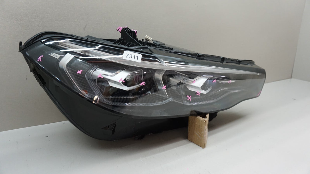 2019-2022 BMW X7 G07 FRONT RIGHT PASSENGER SIDE HEADLIGHT LED OEM 20 21