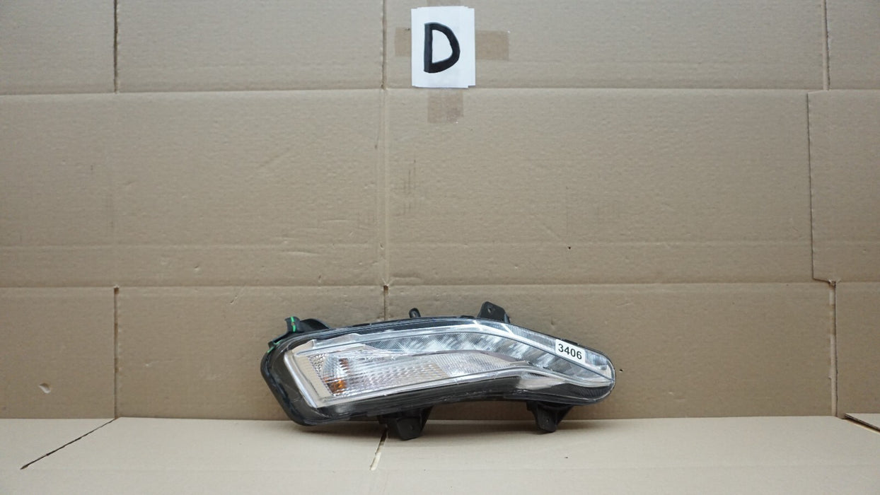 2019-2021 CHEVROLET MALIBU FRONT RIGHT PASSENGER SIDE FOG TURN SIGNAL LIGHT OEM